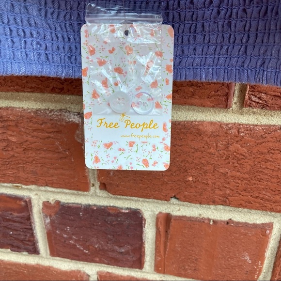 FREE PEOPLE WOMENS BLUE STRIPPED SLEEVELESS CROP TOP SIZE XS ADJUSTABLE STRAPS - Picture 8 of 8